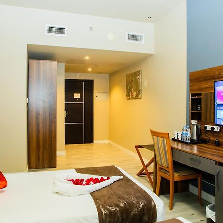 The Saj Hotel Аджман Екстериор снимка