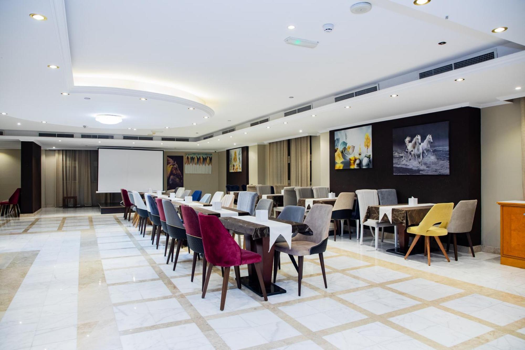 The Saj Hotel Аджман Екстериор снимка